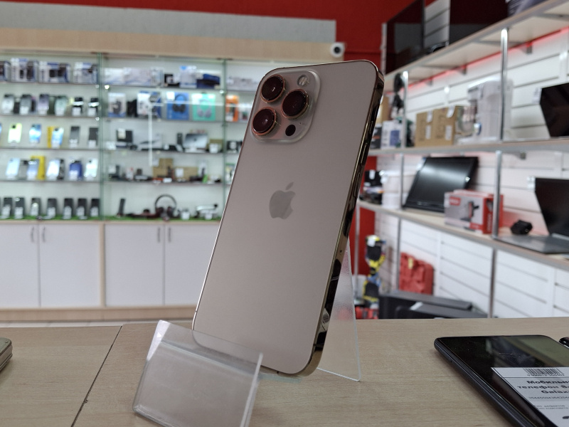 Мобильный телефон Apple iPhone 13 Pro